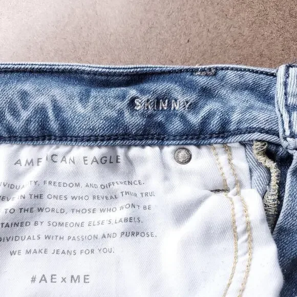 American Eagle Skinny Jeans Mens 32x34 Blue Light Wash Airflex Distressed Y2K - Picture 11 of 13